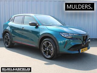 alfa-romeo-junior-elettrica-speciale-54-kwh-voorraad-korting