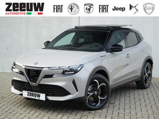 alfa-romeo-junior-1.2-turbo-136-pk-ibrida-speciale--techno--pano--direct-leverb