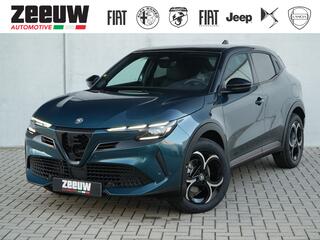 alfa-romeo-junior-1.2-turbo-136-pk-ibrida-speciale--pano--techno--direct-leverb