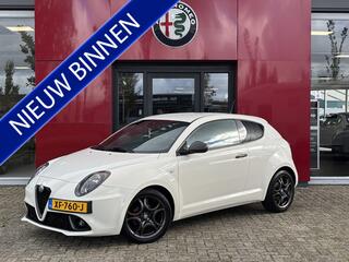 alfa-romeo-mito-twinair-105pk--17"-velgen--carbon-aankleding--parkeersensoren-achter