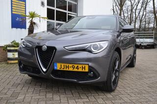 alfa-romeo-stelvio