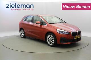 bmw-2-serie-active-tour.-225xe-ip-executive-automaat---camera,-leer,-stoelverw.