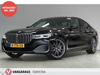 bmw-7-serie-730d-xdrive--luchtvering--soft-close--20''-lmv--elek.-schuif-dak--harman-kardon--stuurve