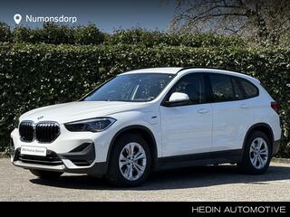 bmw-x1-xdrive25e--park-ass.--trekhaak--camera