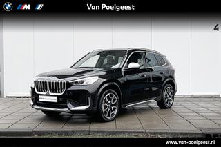 bmw-x1-xdrive25e-x-line---glazen-schuifdak---getinte-ramen-achter---harman-kardon---19-inch