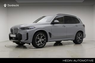 bmw-x5-xdrive40i-m-sport--21"--panorama--trekhaak--massage--lederen-dash--comfortzetels