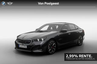 bmw-i5-sedan-m60-xdrive--m-sport-pro--innovation-pack--travel-pack--comfort-pack