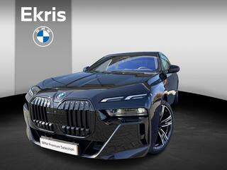bmw-i7-xdrive60--m-sportpakket--bowers-wilkens--head-up--panoramadak--active-steering--executi