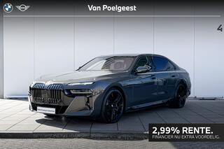 bmw-i7-xdrive60-106-kwh-m-sport-pro--entertainment-systeem-achterin--massage-stoelen
