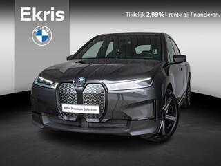 bmw-ix-xdrive40--high-executive--luchtvering--driving-assistant-professional--glazen-panoramadak