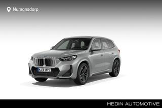 bmw-ix1-edrive20--m-sport--19''--panorama.--stoelverw.--comf.-acc.--adapt.-led--camera