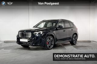 bmw-ix1-edrive20--m-sport-pro--travel-pack--innovation-pack--driving-assistant-plus--harman-kar