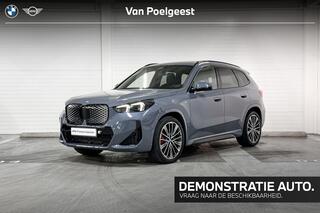 bmw-ix1-edrive20--m-sport-pro--travel-pack--premium-pack--comfort-pack--harman-kardon--panoram