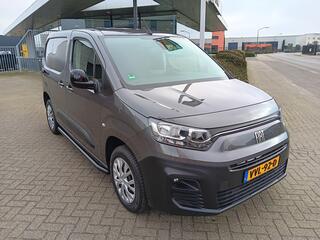 fiat-doblo-1.5d-100pk-l1-1000kg,-airco,-pdc,-camera,-trekhaak-incl.-12-mnd-bovag-garantie-3-zitplaat