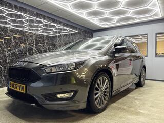 ford-focus-wagon-1.0-titanium-st-line