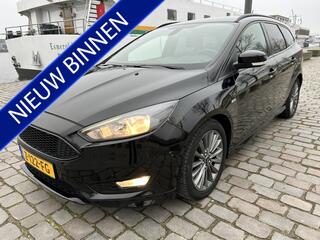 ford-focus-wagon-1.0-st-line-navi-airco-ecc-nieuwstaat!