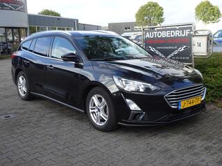 ford-focus-wagon-1.0-ecoboost-hybrid-edition-business