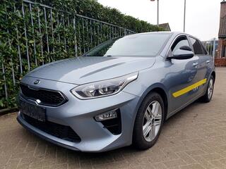 kia-cee-d-cee'd-1.6-crdi-mhev-dynamicplusline-clima-navi-pdc--b