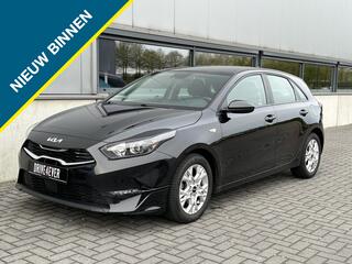 kia-cee-d-1.0-t-gdi-dynamicl.-2023-navi-cr-control-camera-stoel-stuurverwa