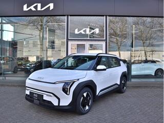 kia-ev3-plus-81.4-kwh--uit-voorraad-leverbaar--navi+bt+cam-cr.-control-led-stoel+stuurverw.-17''lmv-