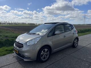 kia-venga-1.4-schuifdak,-trekhaak,-navigatie,-kia-topkwaliteit