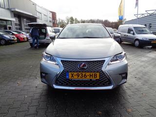 lexus-ct