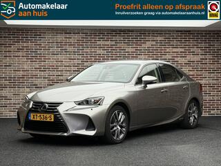 lexus-is-300h-hybrid-business-line-safety-pack-luxery-pack