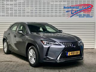 lexus-ux