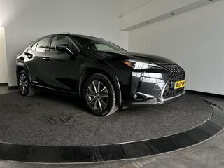 lexus-ux