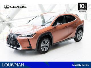 lexus-ux-300e-luxury-line-73-kwh--apple-carplay--12.3"-display--mark-levinson-