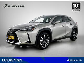 lexus-ux