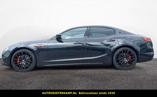 maserati-ghibli-3.0-v6-modena-430-pk-acc-schuifdak-harman-kardon-360-camera-stoelkoeling