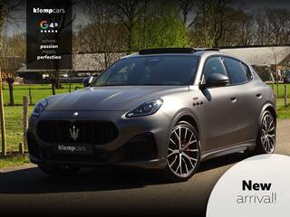 maserati-grecale-3.0-v6-trofeo--matgrijs--btw--carbon--pano--sonus-faber