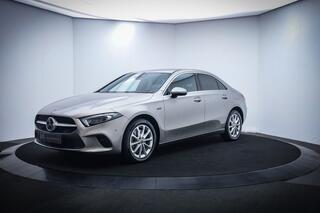 mercedes-benz-a-klasse-250e-luxury-limited-burmester-adaptive-cruise-widescreen-camera-full-led-stoe