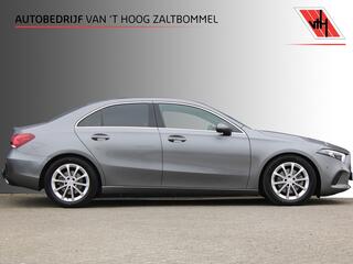mercedes-benz-a-klasse-200-aut7-business-solution-luxury-camera-navi-trekhaak-<<43.366km>>