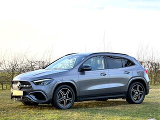 mercedes-benz-gla-klasse-200-edition-amg-line---night---pano---carbon