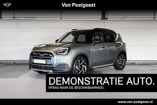 mini-countryman-electric-e-favoured-66.5-kwh--pakket-l--dak-en-spiegelkappen-in-jetblack
