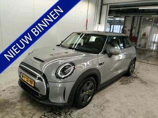 mini-electric-mini-essential-33-kwh-nl-auto--virtual-cockpit--carplay--cruise-