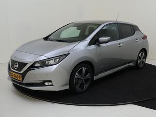 nissan-leaf-tekna-40-kwh--navigatie--cruise-control--climate-control--parkeersensoren--licht-&-