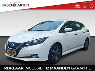 nissan-leaf-acenta-40-kwh-met-trekhaakkogel-(alleen-voor-fietsendrager)