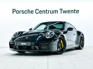 porsche-911-carrera-4-gts