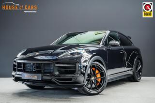 porsche-cayenne-coupé-4.0-640pk-turbo-gt-carbon-exterieurpakketoranje-remklauwen-en-oranje-stiksel