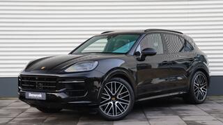 porsche-cayenne-3.0-e-hybrid-sportdesign--achterasbesturing--panoramadak--hd-matrix--bose-sound-