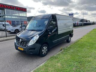 renault-master