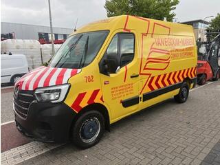 renault-master