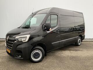 renault-master-t35-2.3-dci-150-l2h2-airco-cruise-camera-3-zits-navi-trekhaak-2500-kg-euro-6
