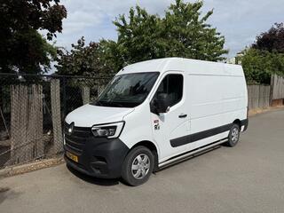 renault-master
