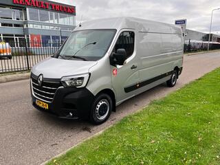 renault-master