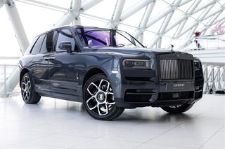rolls-royce-cullinan-6.75-v12--black-badge--shooting-star--manderin-accents-