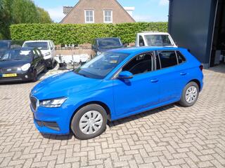 skoda-fabia-1.0-tsi-active-airco,-mirror-link,-bluetooth,-nieuw-model-!!